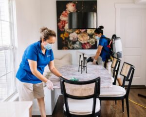 Green cleaning services using PUREcleaning electrolysis