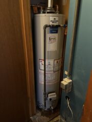 Monthly home cleaning with regular maintenance