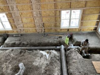 Commercial plumbing installation and remodeling for restaurants and offices