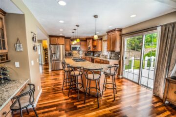 Post-construction cleaning for dust and debris removal