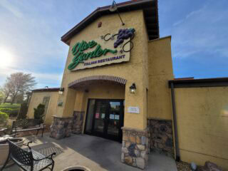 Olive Garden Italian Restaurant – Authentic Italian Flavors & Family Dining - Italian restaurant in Matteson, Illinois