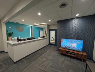 Midwest Center for Dentistry and Implants - Dentist in Bensenville, Illinois