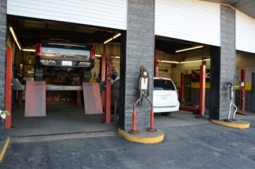 Derringer Auto Care - Auto Repair & Service in Springfield, Illinois