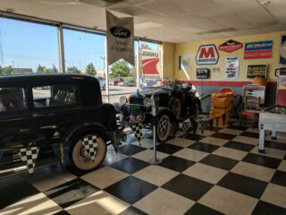 Meadowdale Performance Garage - Auto Repair & Service in Carpentersville, Illinois